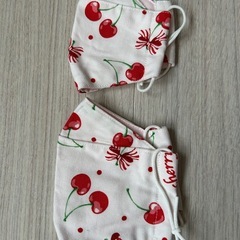 新品未使用小さい子用布マスク8枚セット‼️の画像