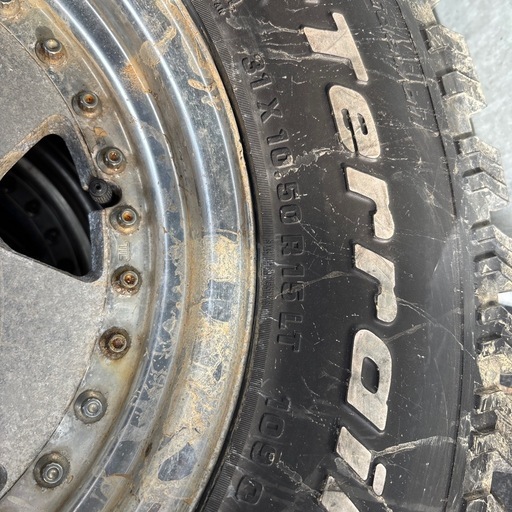 ご購入頂きましてありがとうございました！
キラーフィールド　jb23 ジムニー　タイヤ　アルミ