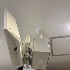 天井吊るしテレビ