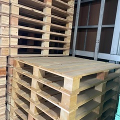 木製パレット（新品)　1枚500円の画像