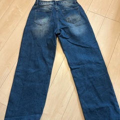 新品　ストレートデニム　Lの画像