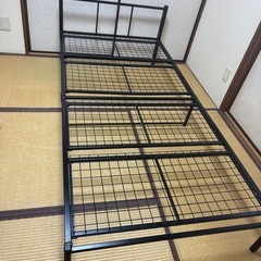ベッド(組み立て式)&マットの画像