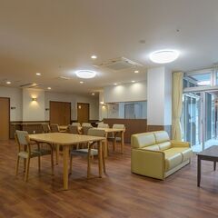 介護スタッフ／週3日～OK！勤務の曜日相談OK！介護の資格不要！の画像