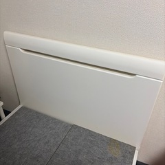 シングルサイズベッド 白の画像