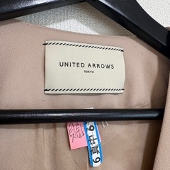 ユナイテッドアローズ　W パールモチーフ Vノーカラー ジャケットの画像