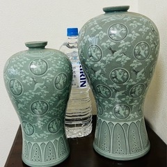 韓国青磁壺セットの画像