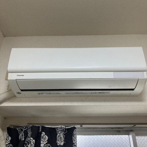 東芝　2020年式エアコン(カビ臭さなし)