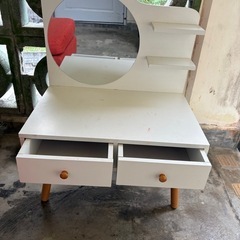 ドレッサーの画像