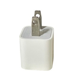 Apple純正 USB電源アダプタ iPhone充電器の画像