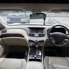 y51シーマHybridノーマル車の画像