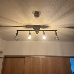 ほぼ新品　保証書つきリビングダイニングライト2点の画像