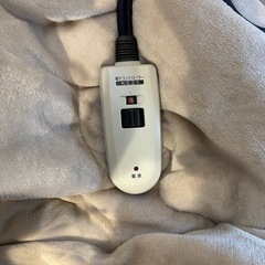 【引き取り限定】コタツ長方形（120×80cm） コタツ布団のおまけつきの画像