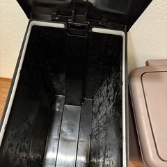 ゴミ箱2コセットの画像
