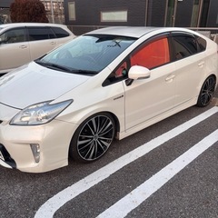 30プリウス後期名変どちらでも良いの画像