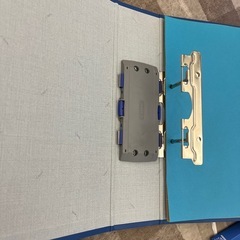 【美品・8冊セット】A4パイプ式ファイル（両開きタイプ）まとめ売りの画像