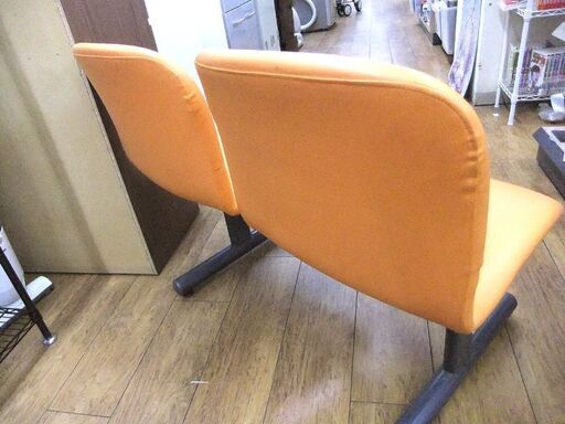 ロビーチェア 2人掛けチェア 待合イス オレンジ 横幅 約100cm 中古 札幌市厚別区 厚別店