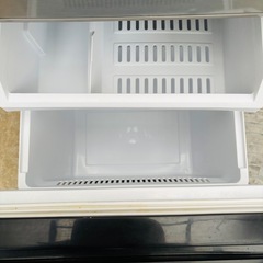 直接引き取り大歓迎⭐︎大阪府下又は近郊は配送設置込み🉑AQUA 126L 冷凍冷蔵庫 AQR-J13K(S) 2021年製/YMJ031-04の画像