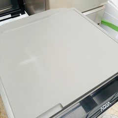 直接引き取り大歓迎⭐︎大阪府下又は近郊は配送設置込み🉑AQUA 126L 冷凍冷蔵庫 AQR-J13K(S) 2021年製/YMJ031-04の画像