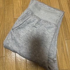 UNIQLO 丈長め　スウェットの画像