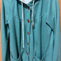 パーカーの画像