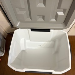 コールマン　クーラーボックス　約40Lの画像