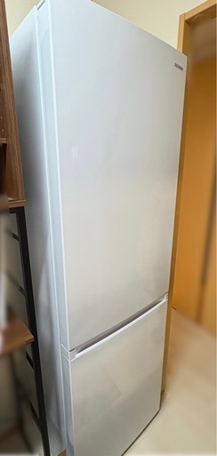 【引渡し決定】2024年製 アイリスオーヤマ 冷蔵庫 299L ホワイト 幅59.5cm IRSN-30A-W 2ドア 右開き 自動霜