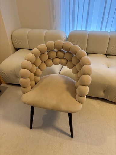可愛い椅子