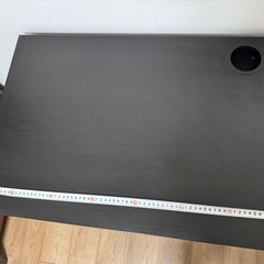 美品 パソコンデスク 幅73cm 引き出し付の画像