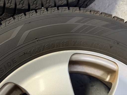 アルミホイール　145/80R13