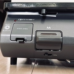 グリルなしガスコンロ  リンナイ  [2口 /右強火 /プロパンガス] ブラックトーン RT64-2H6S-R_LP  使用期間約半年の画像