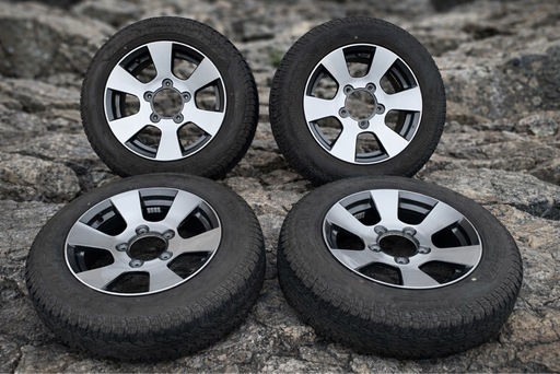 ジムニー　ランドベンチャー　185/70R16 ヨコハマ　ジオランダ AT 純正