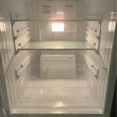 SHARPノンフロン冷凍冷蔵庫の画像