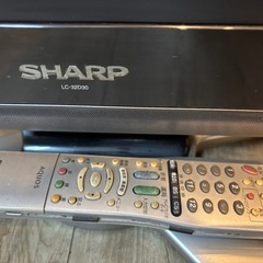 SHARP 液晶カラーテレビ 32型 中古の画像