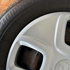 4本セットほぼ新品タイヤ　ホイール付きの画像