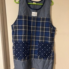 エプロン7点セット（うち4点美品)の画像