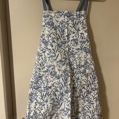 エプロン7点セット（うち4点美品)の画像