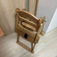 ベビーチェアの画像