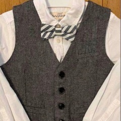ZARA BOYS スーツ5点セット サイズ120 卒園式 入学式
の画像