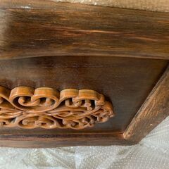 ブラウン木彫りパネルの画像