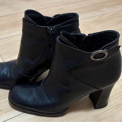卑弥呼　23.5 ブーツ　美品の画像