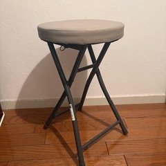 【ニトリ】折りたたみスツールボンベイの画像