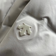 デサントオルテライン 水沢ダウン     ダウンジャケットの画像