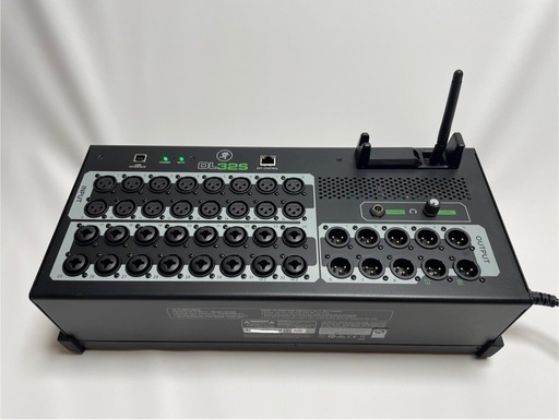 MACKIE デジタル
ミキサーDL32S