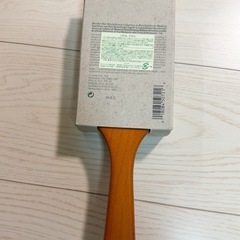 【新品未使用】【半額】AVEDA パドル　ブラシ　大　アヴェダの画像