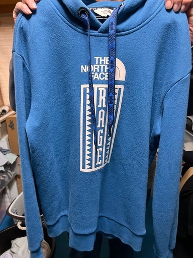 THE NORTH FACEパーカー