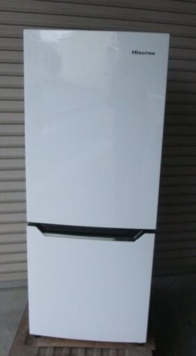 hisense　中古２ドア冷凍冷蔵庫　HR-D15A　試用期間少なく倉庫保管品で美品です　冷蔵104L　冷凍46L
