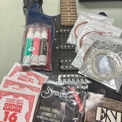 ギター3本セット（エレキ2本・エレアコ1本）＋Ibanezアンプ・メンテナンス用品多数の画像
