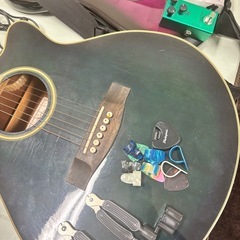 ギター3本セット（エレキ2本・エレアコ1本）＋Ibanezアンプ・メンテナンス用品多数の画像