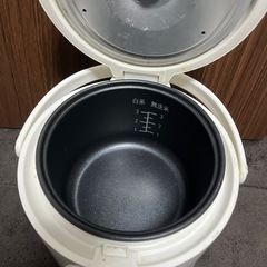 【激安】炊飯器 3合炊きの画像