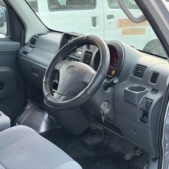 車検付きハイゼットカーゴの画像